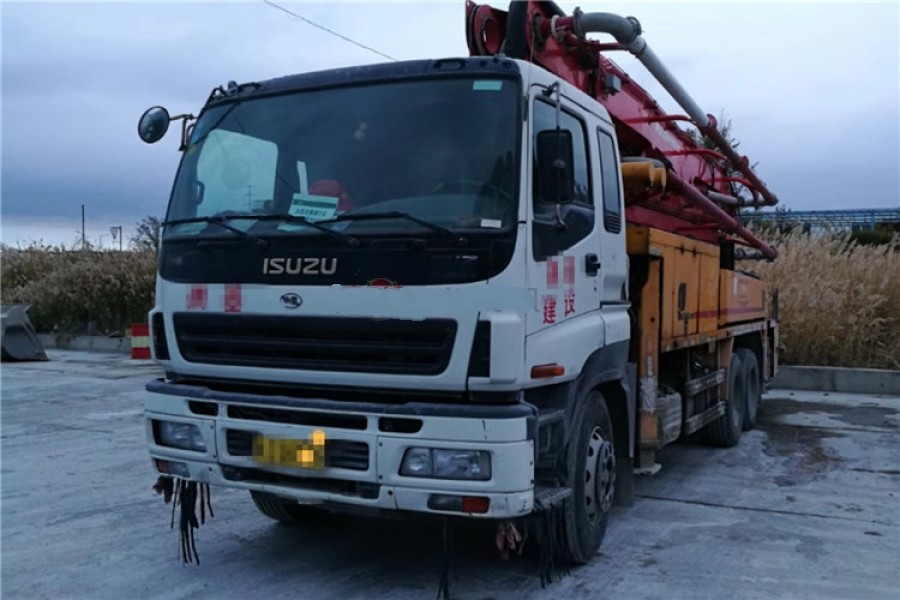 Isuzu-Putzmeister USED Concrete Pump Truck 36m