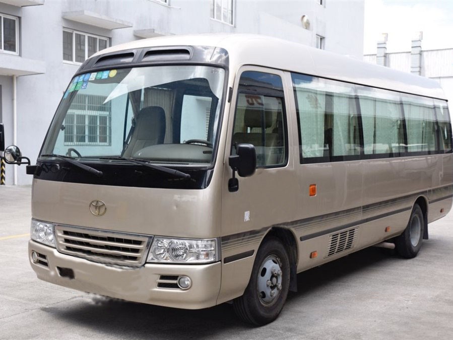 Eight Percent New Used Coaster Bus 2011 Year Toyota Brand With 13 Seats