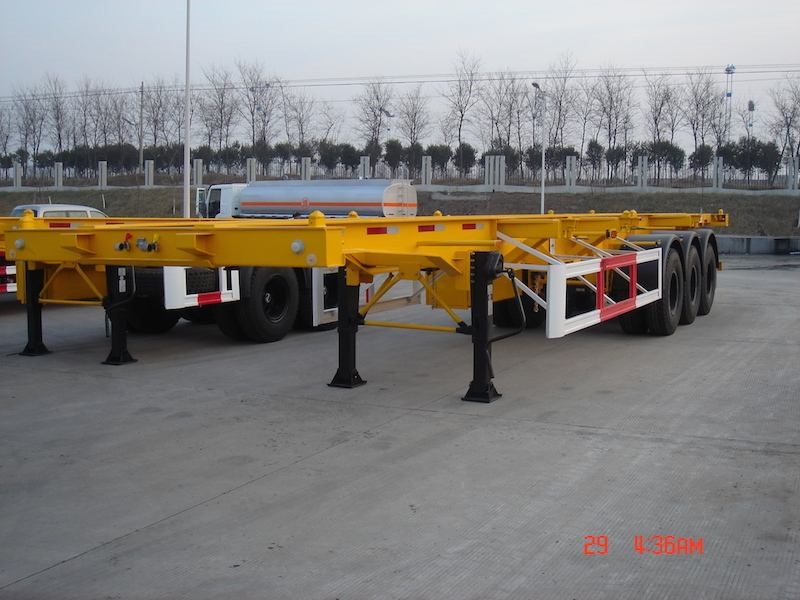 2* 13 tons capacity Second hand Skeleton semi trailer