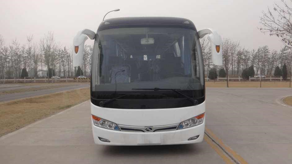 Used Kinglong 51 seats Bulk Passengers Bus With Low Price High Performance