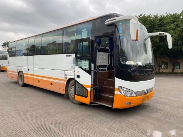 Used Yutong Buses Left Hand Drive Used Urban Buses Luxury Inner Decoration Coach Buses