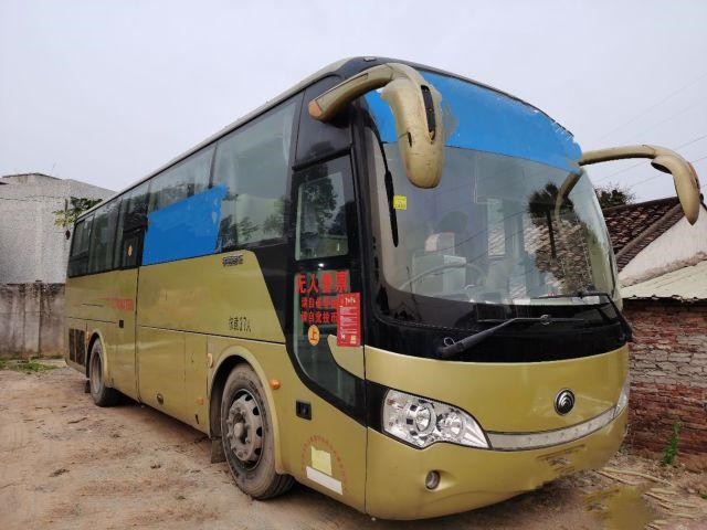 Yutong Brand Used Urban Buses Tourism Used Diesel LHD Sightseeing Buses 41 Seats Yuchai EURO III Coach Buses