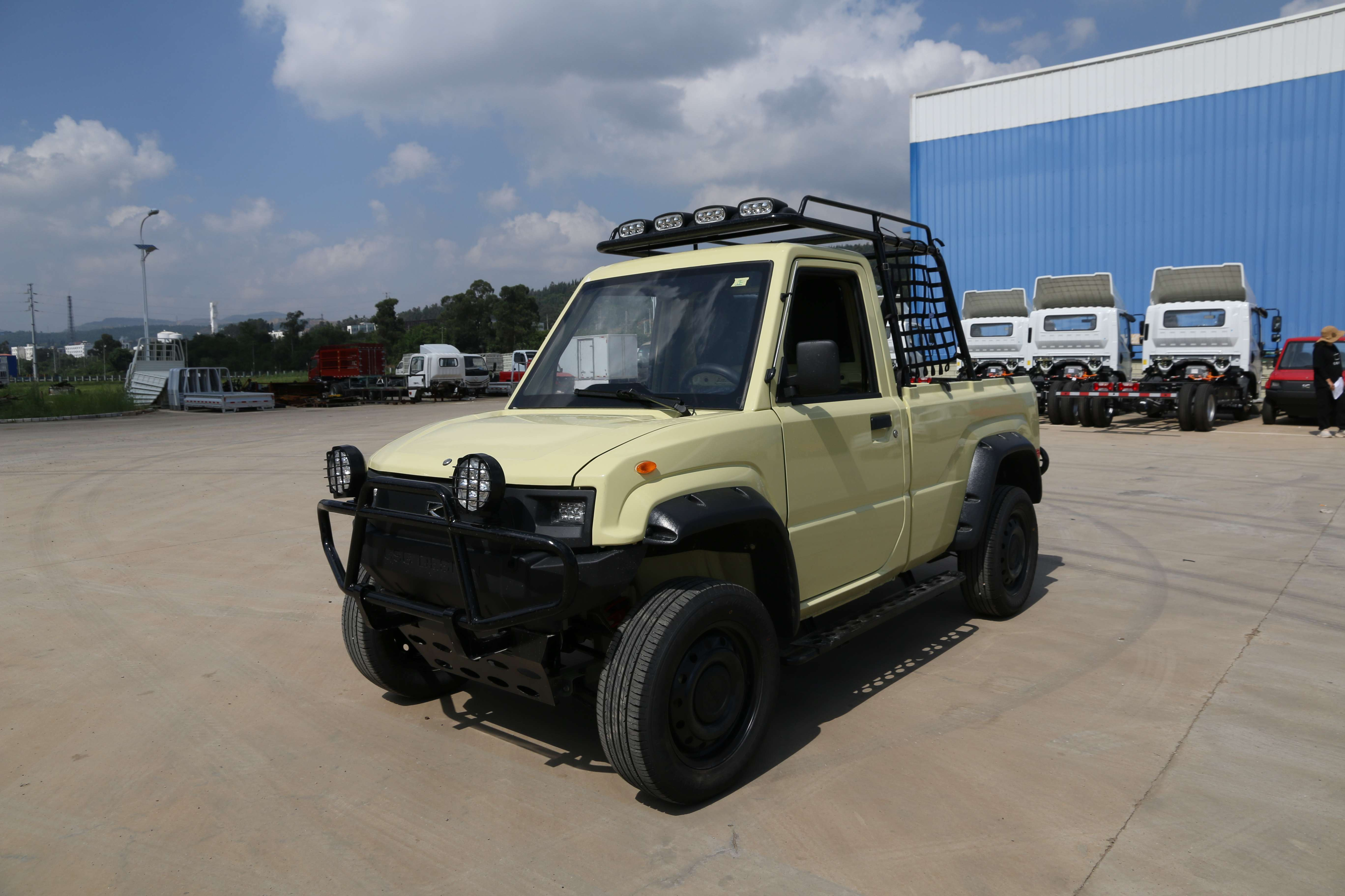 Auto New Energy Electric Vehicle Off-Road Pickup LFP Battery Four Wheel Drive 2 Seats