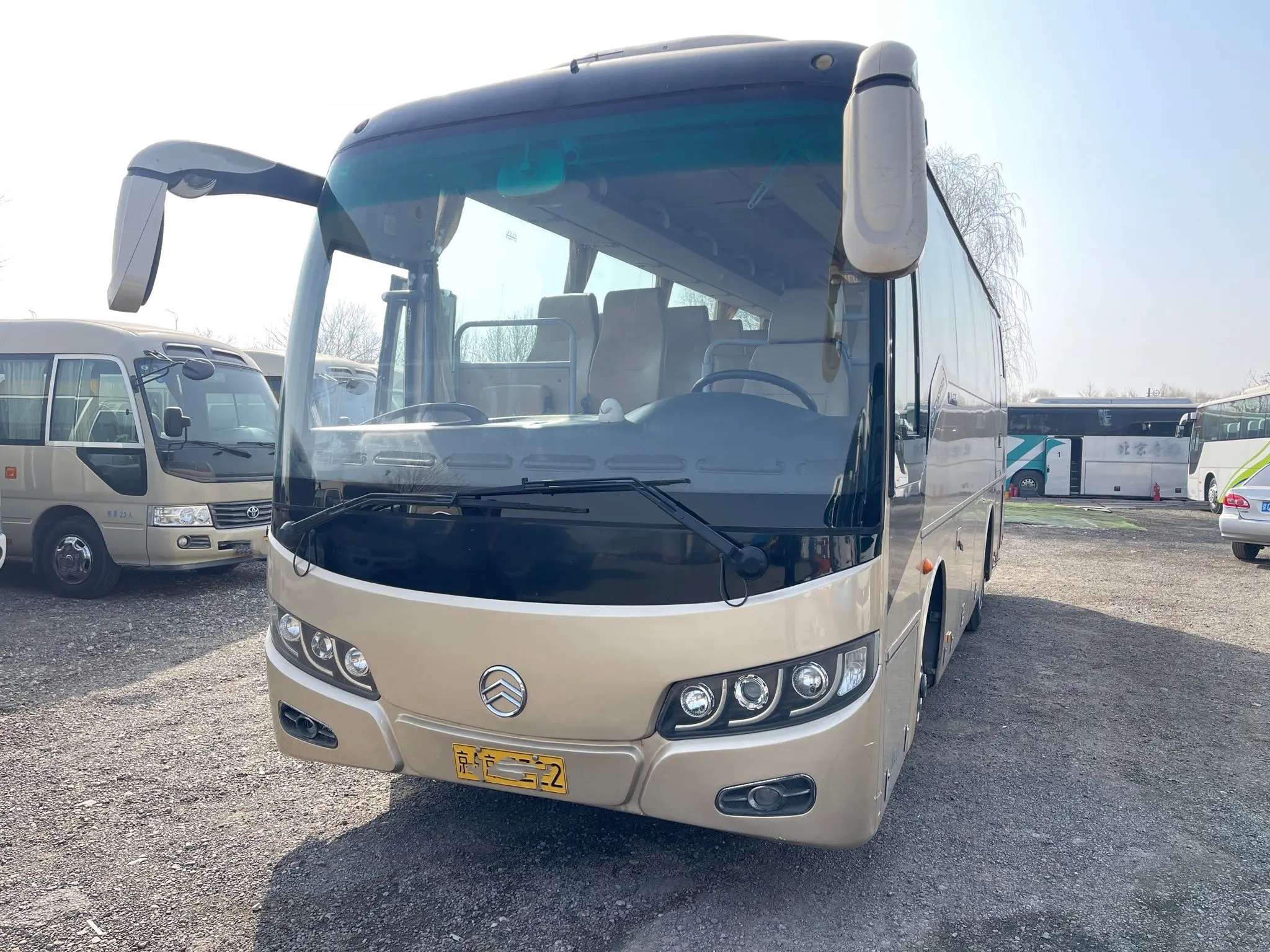 Old Coach Bus 37 Seats Manual Transmission LHD Rear Engine Used Golden Dragon XML6857 Air Conditioner
