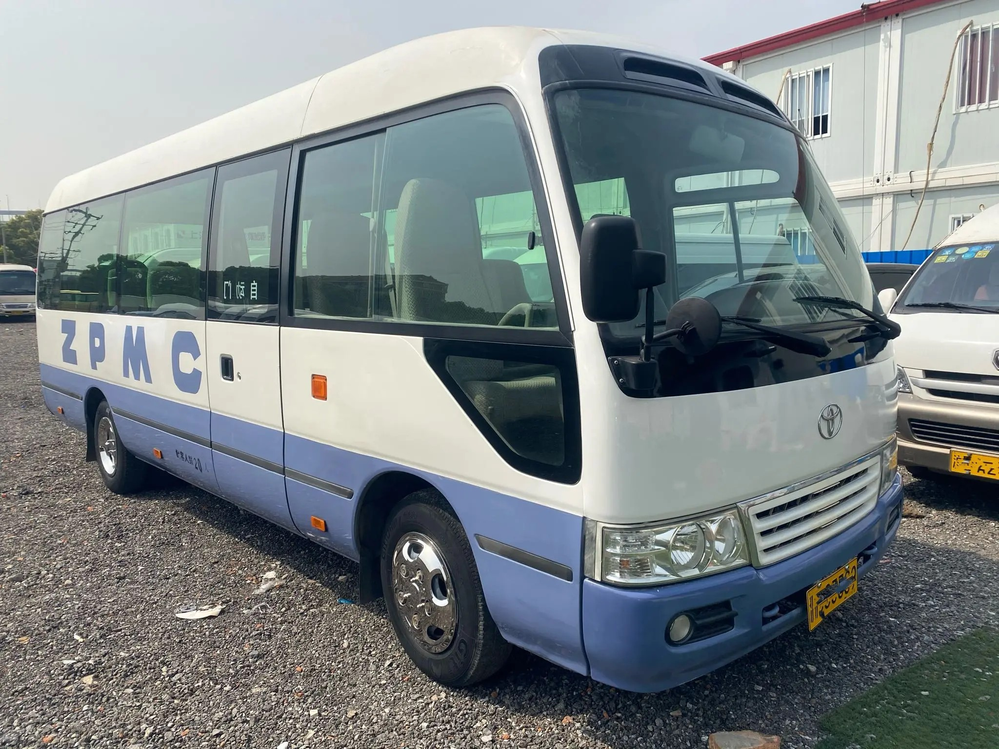 Toyota Van Second Hand SCT6702TR External Swinging Door 20 Seats Used Coaster Oil Engine EURO II